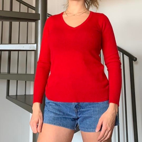 Cashmere Ann Klein sweater - Picture 1 of 4